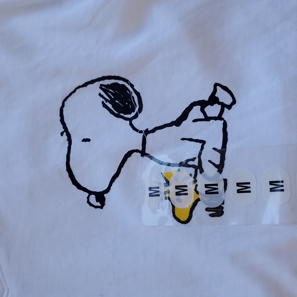 Peanuts Snoopy White T-Shirt, Size M - Picture 3 of 5